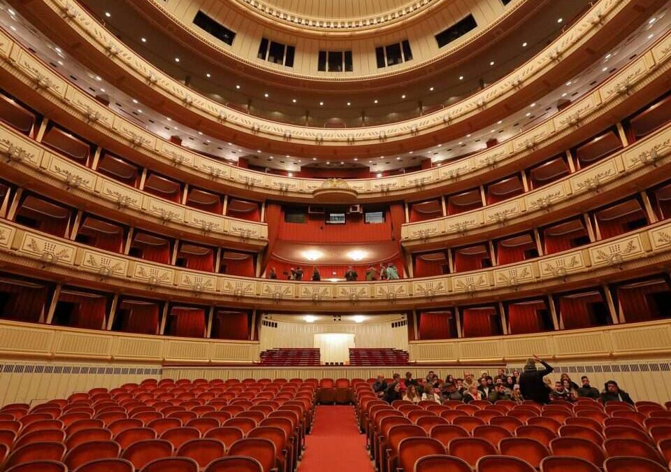 Theater_ArnoRaunig