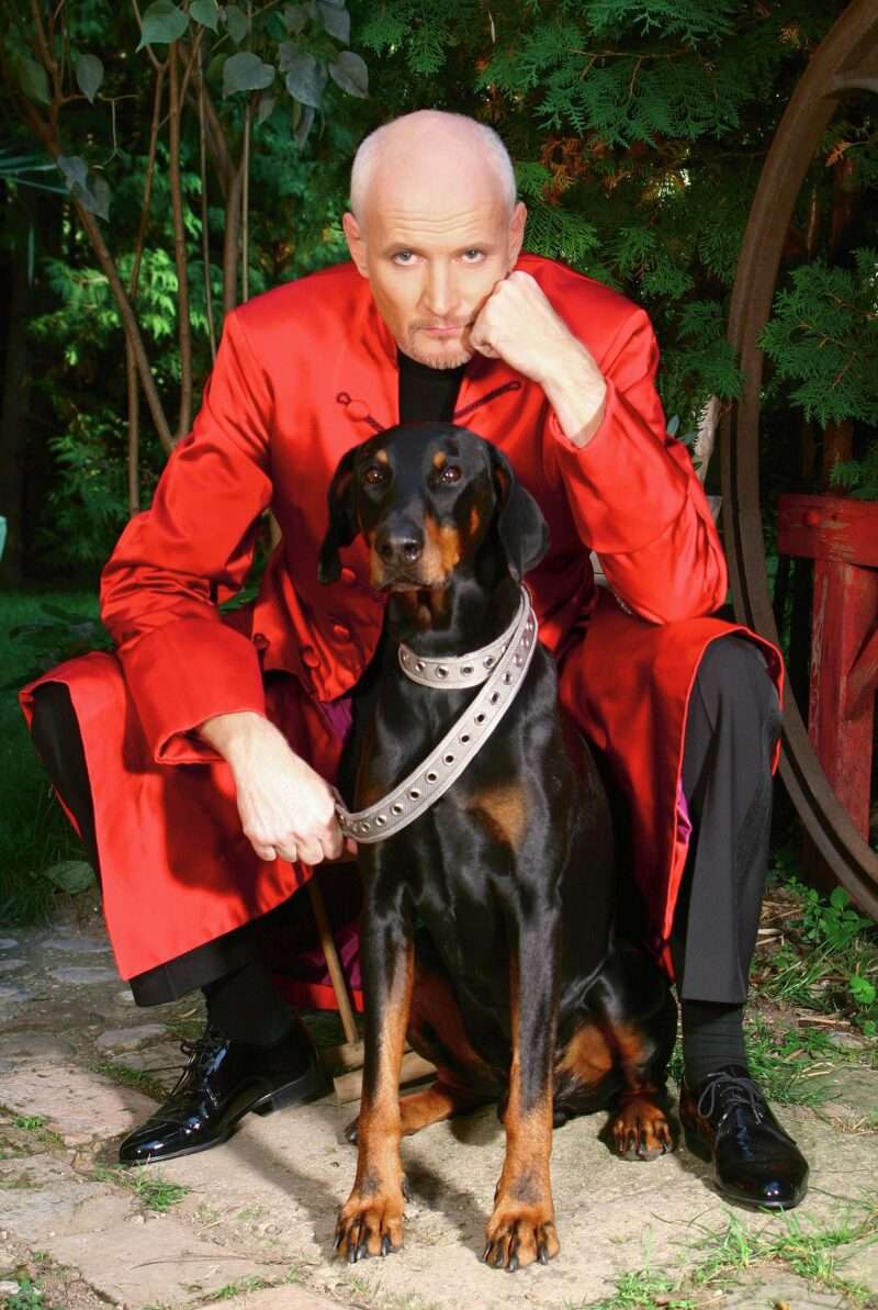 Arno Raunig is one of the best interpreters of arias by Mozart, Handel, Schubert, Gluck, and Farinelli. Opera singer, Countertenor, famous Sopranist, male soprano